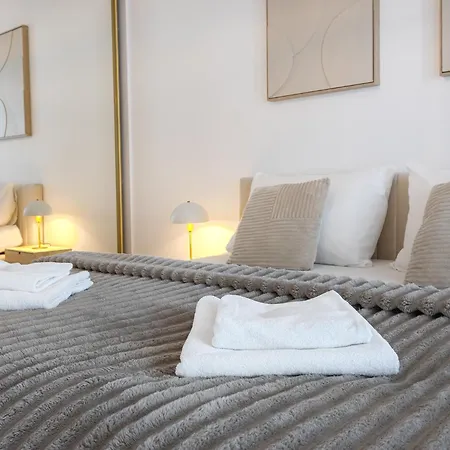 Skau Sky Park Ivory By Zaha Hadid 11 Floor 4 Tower Free Parking *