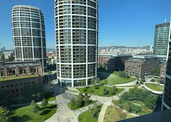 Skau Sky Park Ivory By Zaha Hadid 11 Floor 4 Tower Free Parking * Bratislava