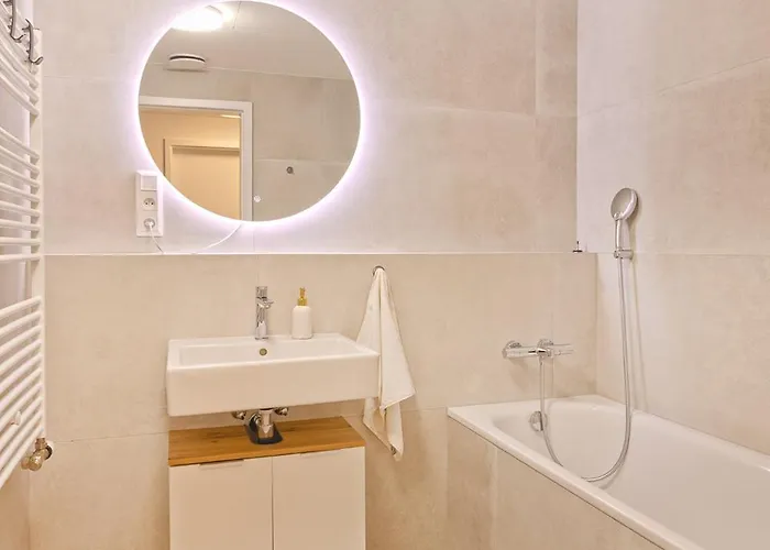 Appartement Skau Sky Park Ivory By Zaha Hadid 11 Floor 4 Tower Free Parking *