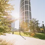 דירה Skau Sky Park Ivory By Zaha Hadid 11 Floor 4 Tower Free Parking *