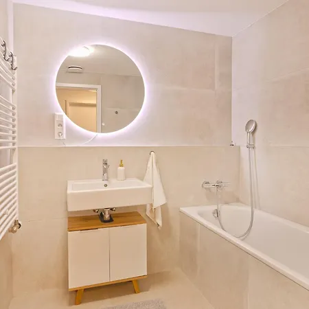 Appartement Skau Sky Park Ivory By Zaha Hadid 11 Floor 4 Tower Free Parking *